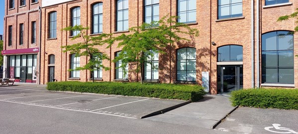 Te huur - Commercieel kantoor - Kortrijk
