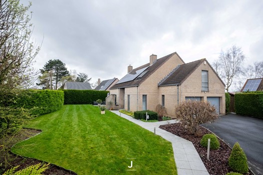 Villa d'architecte à Luingne