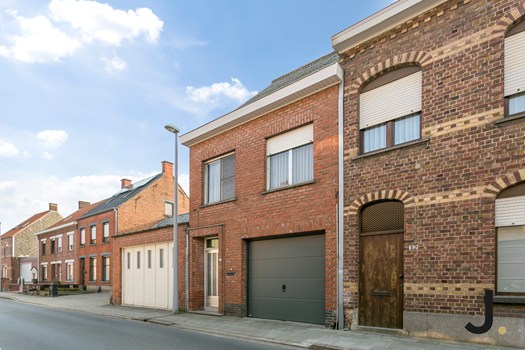 Maison de ville à Ardoye