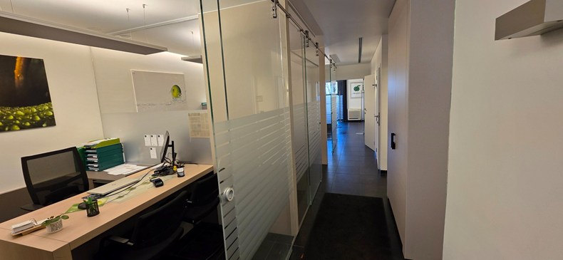 Te koop commerciële winkel - Wommelgem