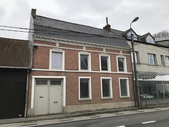 Te huur - Woning - Outrijve