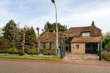 Te koop - Landhuis - Hoeven