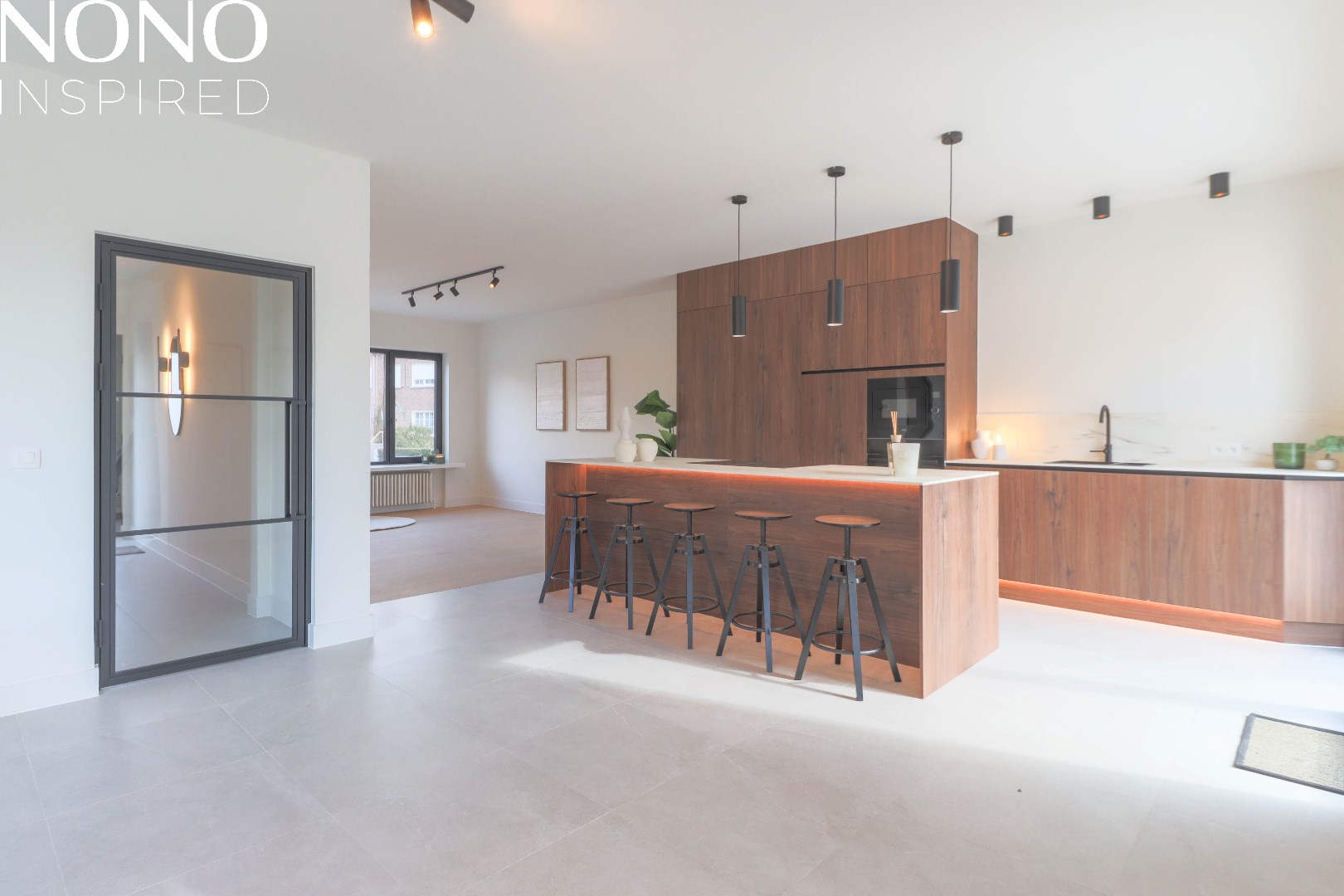 Instapklare Burgerwoning op absolute topligging te Kortrijk ! 