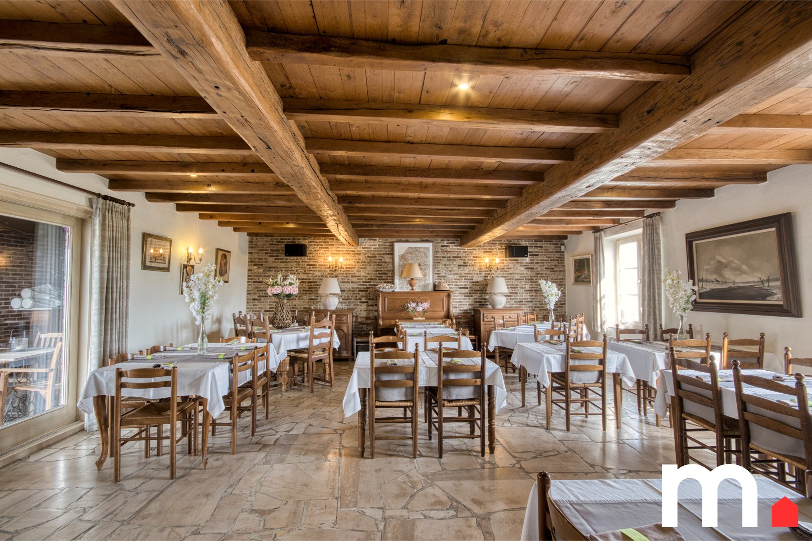 Authentiek commercieel pand met woonst in Gottem te koop !