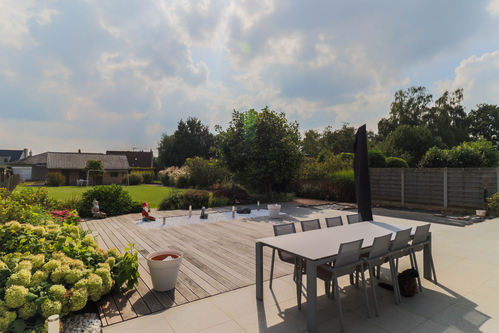 Zeer mooie statige woning op wandelafstand van het centrum te Wevelgem !