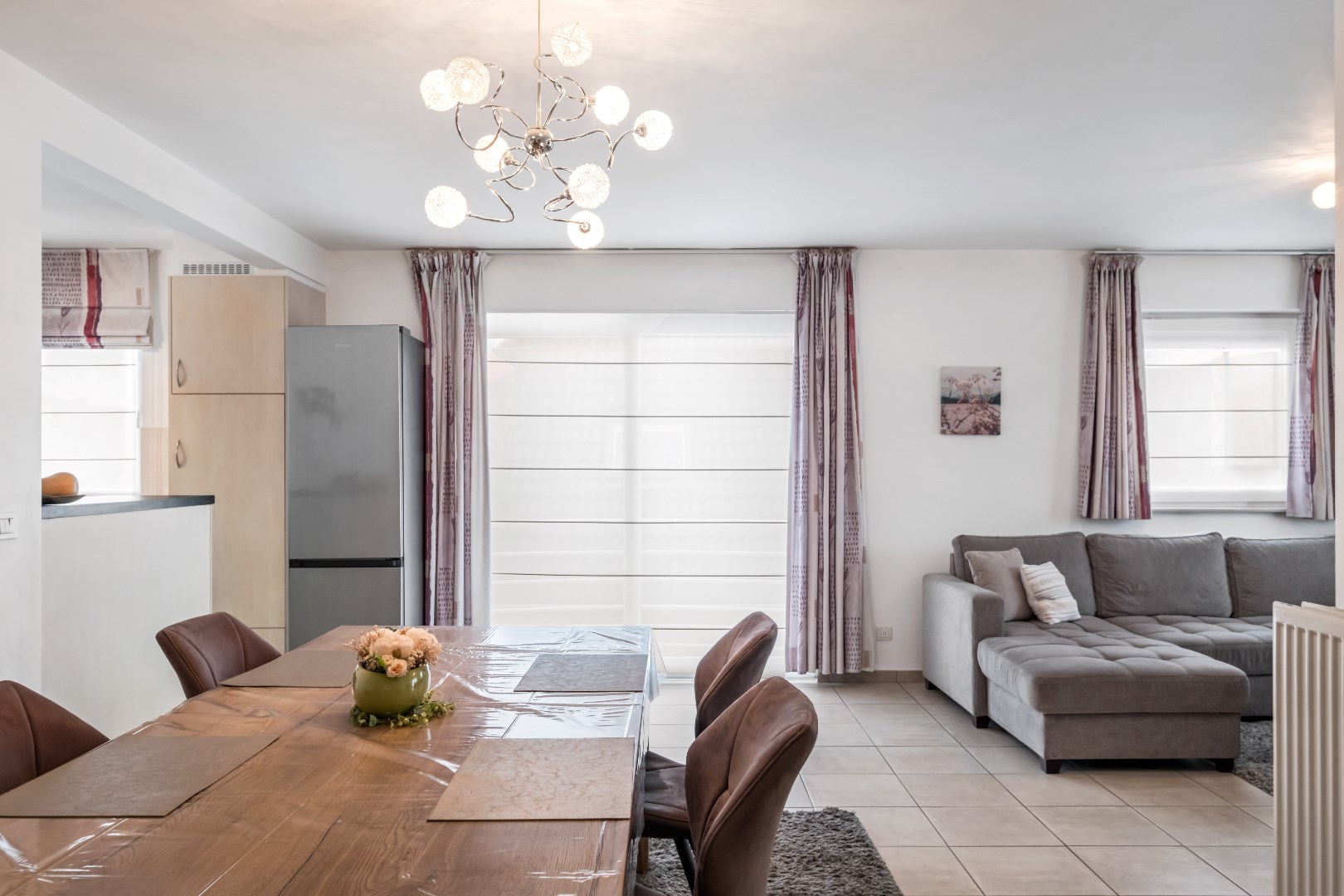 Lichtrijk app. met mega terras