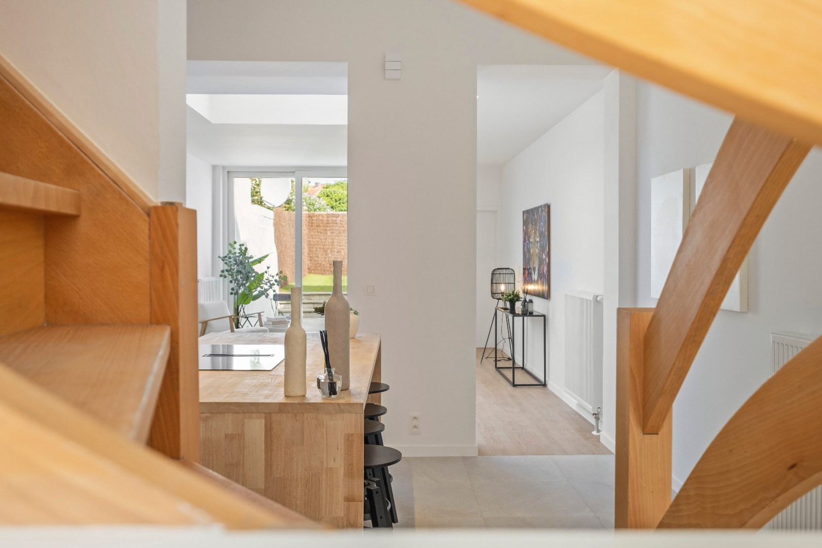 Instapklare ruime woning met tuin nabij de Leie ! *** NONO INSPIRED ***