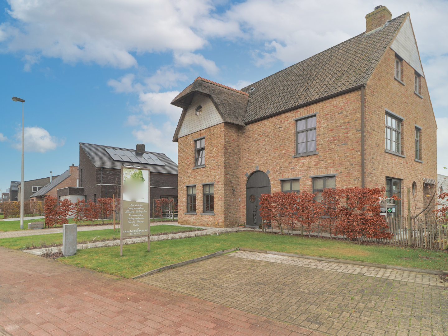 Karaktervolle charmevilla te Ieper met zicht op open velden !