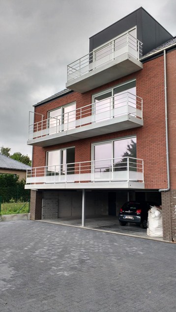 Verhuurd - Dak appartement - Lede