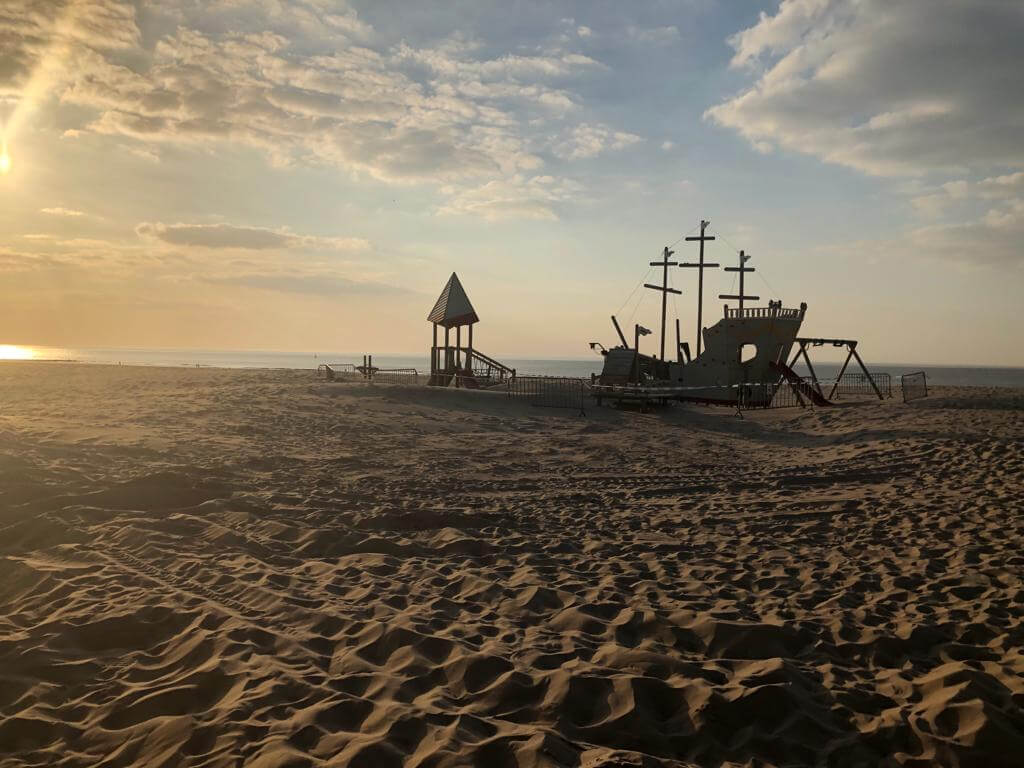 Speelboot Strandplein voor kinderen